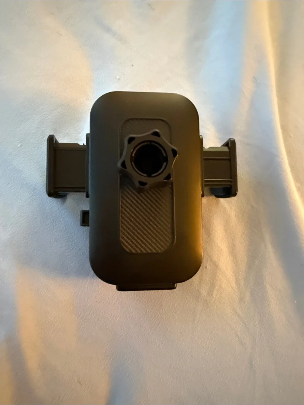 Blue Carbon-Style Universal Car Phone Mount